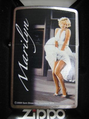 Marilyn Monroe - Marilyn´s Legendary 2.000.967  55,-.jpg