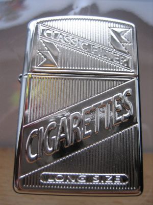 ZIPPO Feuerzeug CIGARETTES - LTD xxx-1000 2.000.981 bild2.jpg