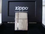 ZIPPO JAHRGANGSMODELL 2008.jpg