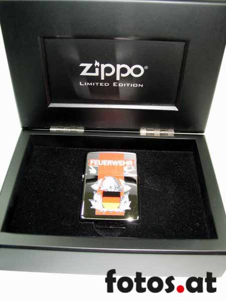 Zippo Feuerwehr LTD Edition 867.001 € 85,- bild5.jpg